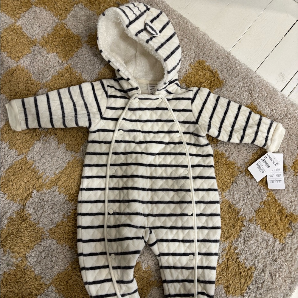 NWT Nordstrom Striped Quilted Velvet Hooded Baby Bunting